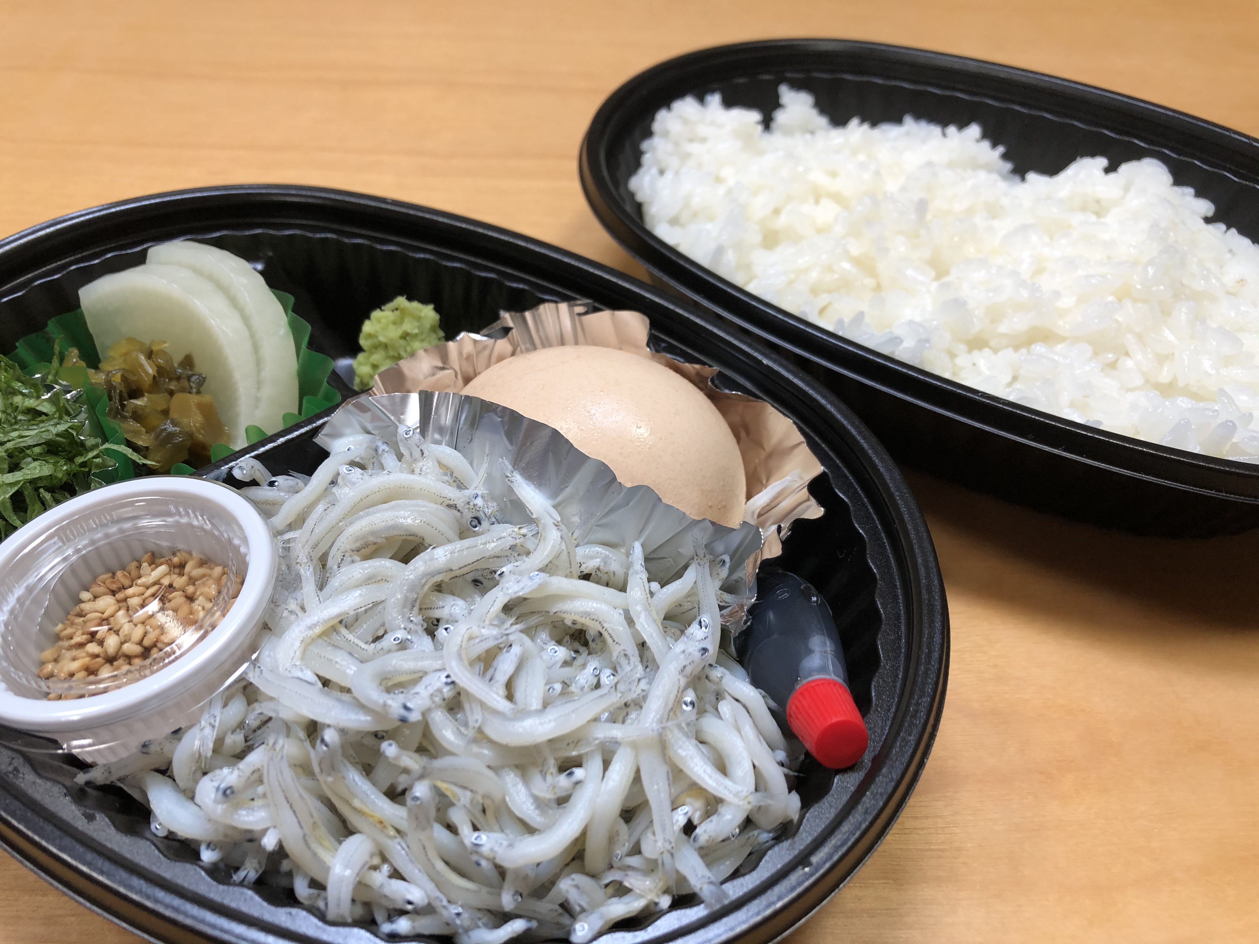 しらす丼弁当